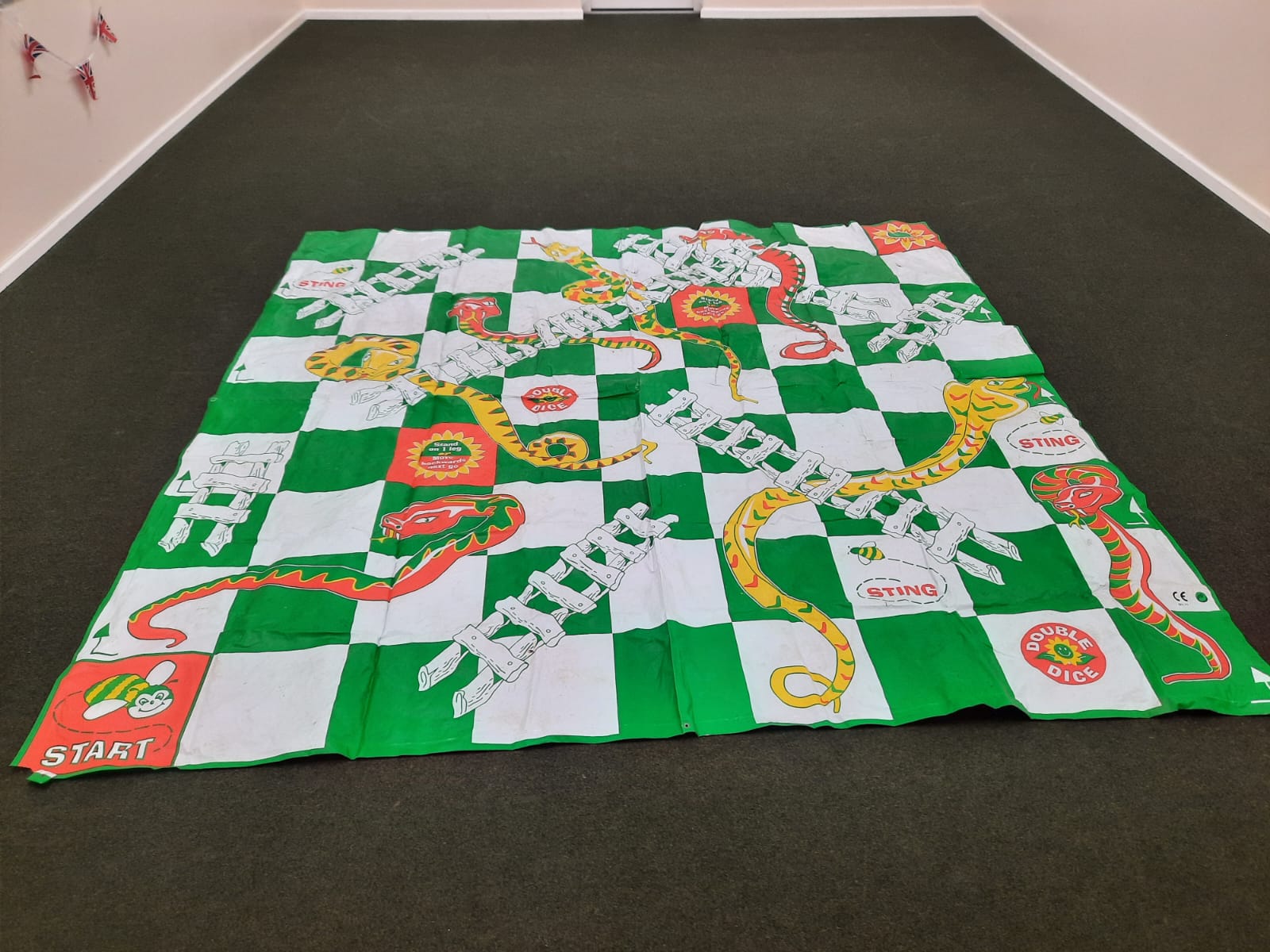 Large Chess, Chequers and Snakes & Ladders